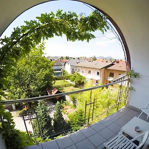 Greenslo Apartment Laibach