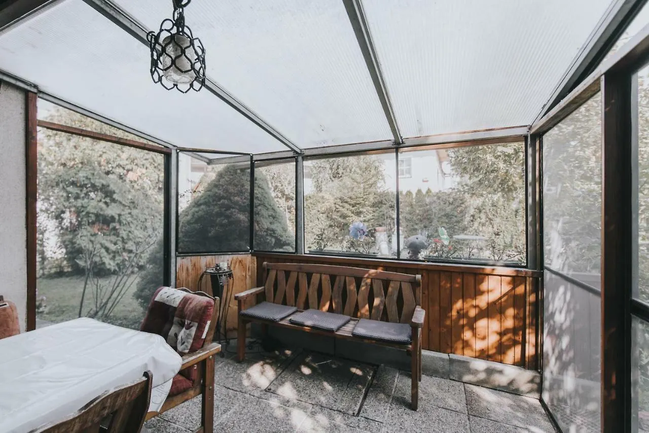 Apartament Central Garden House With Parking Lot Wiedeń Austria