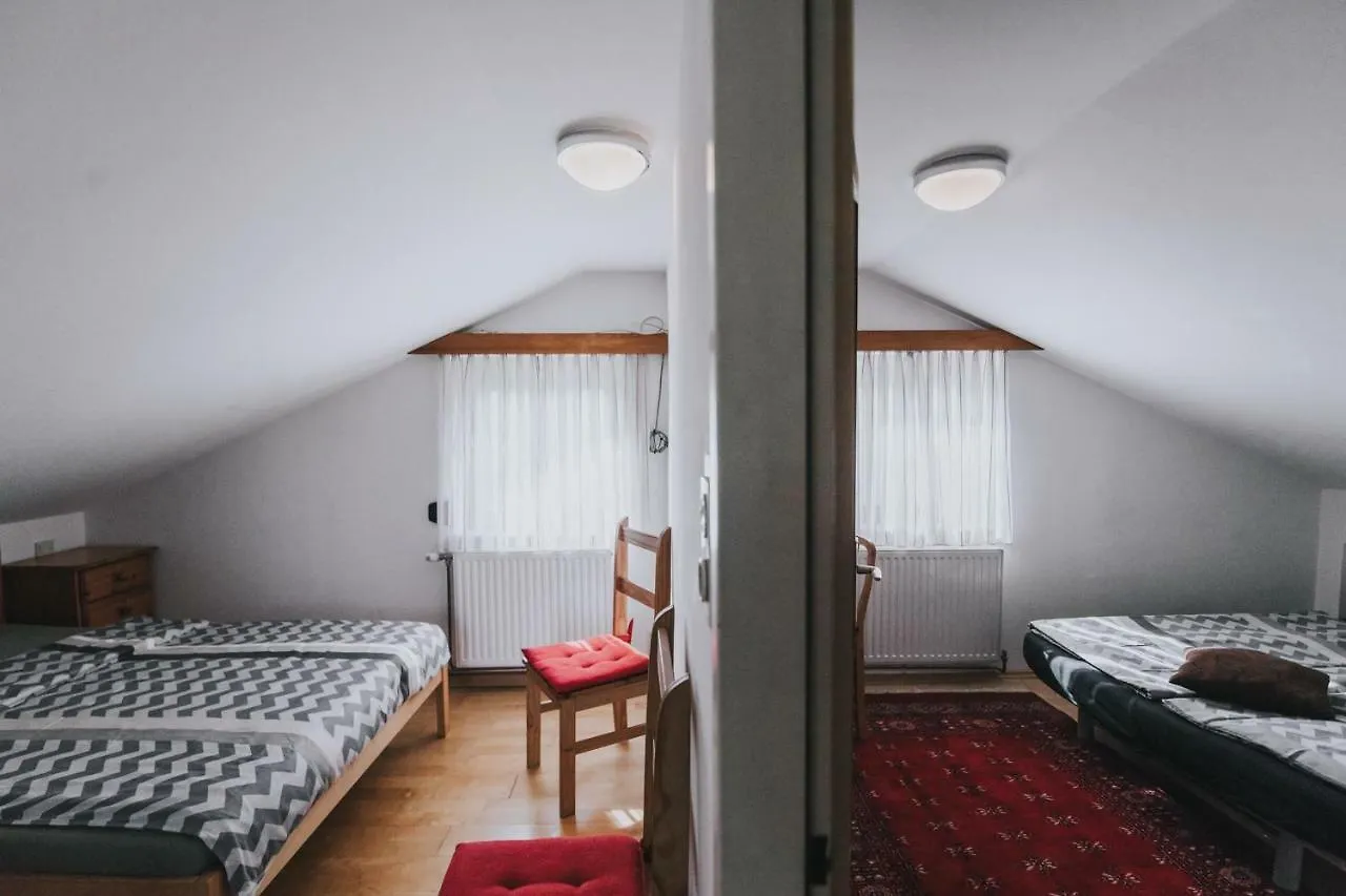 Apartment Central Garden House With Parking Lot Wien Österreich